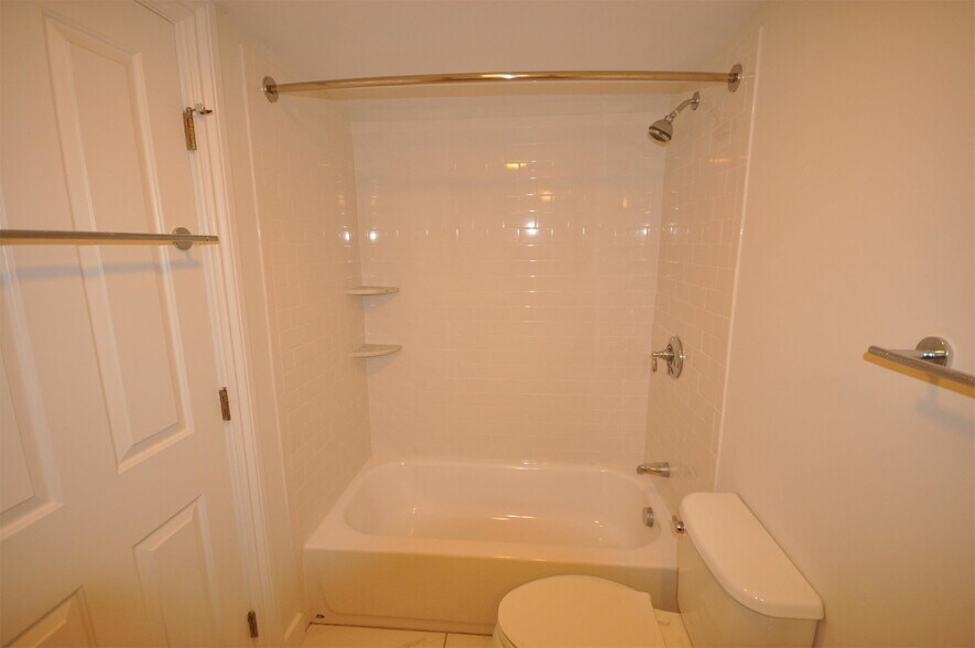 Building Photo - 655 Massachusetts Ave