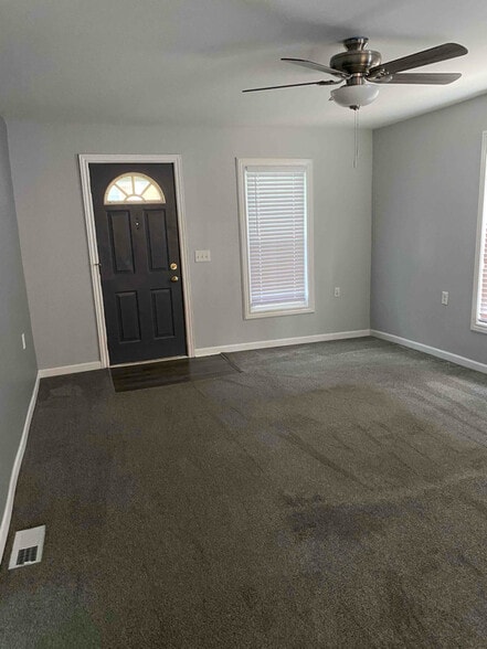 Building Photo - 26 Lawson Ave