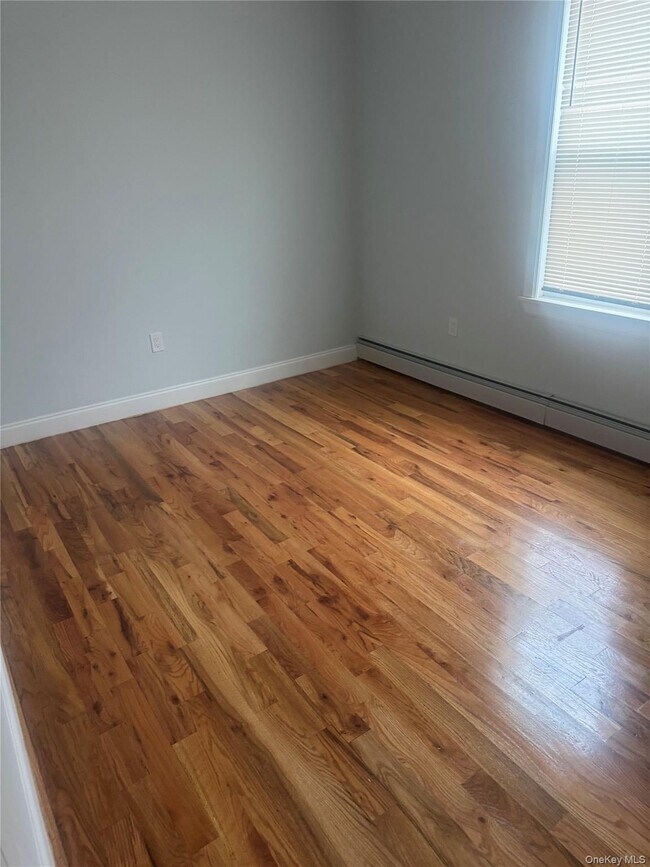 Building Photo - 1611 Research Ave