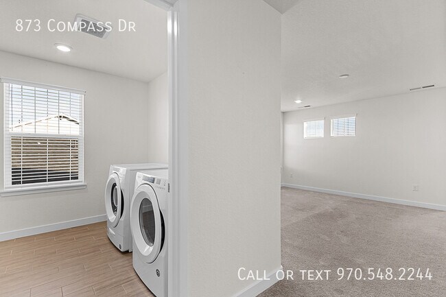 Building Photo - 873 Compass Dr