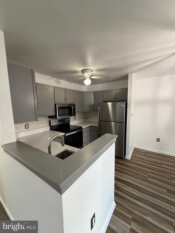 Building Photo - 1334-Y W Wyomissing Blvd