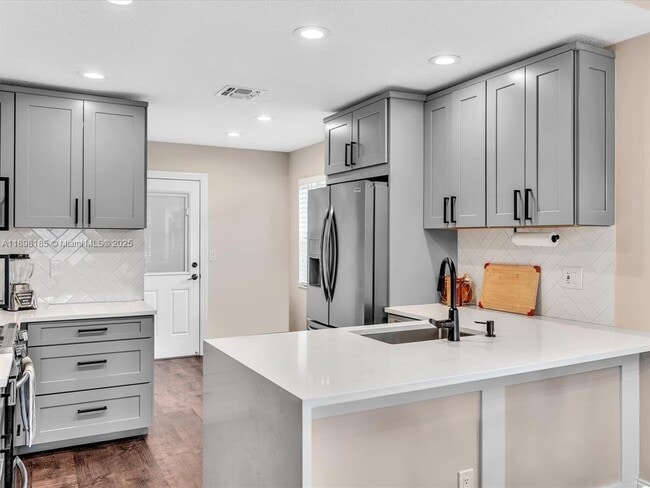 Building Photo - 2970 Myrtle Oak Cir
