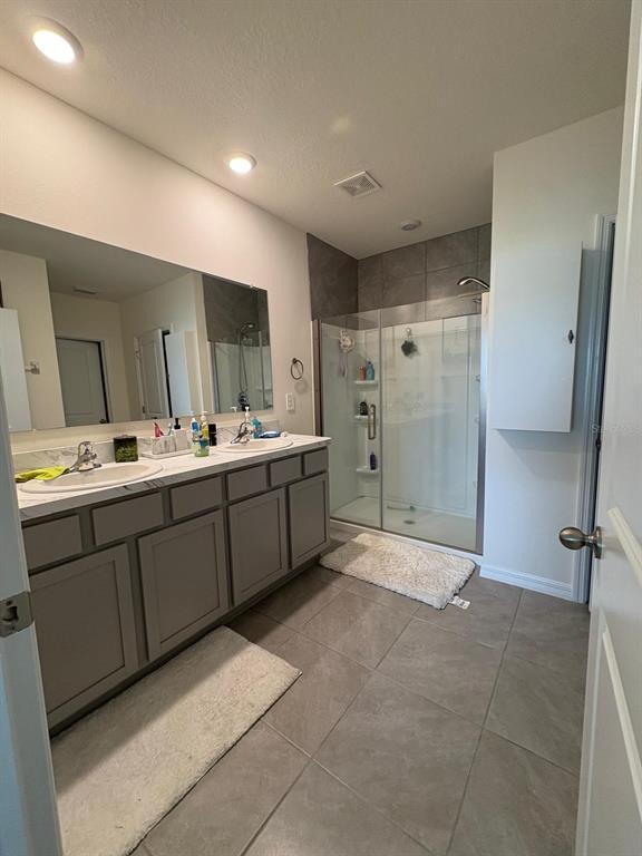 Building Photo - 149 Hickory Crse Cir