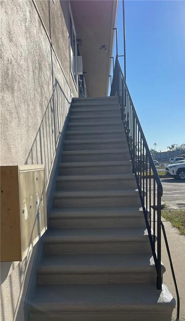 Building Photo - 8709 Lyndora St