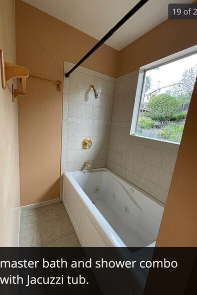 Building Photo - 4021 Fairway Ave