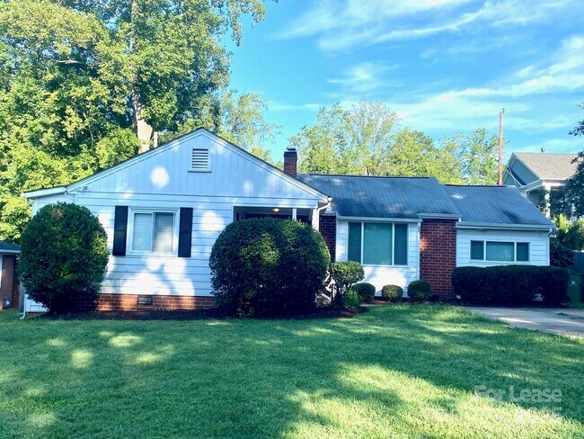 Primary Photo - 5310 Buckingham Dr