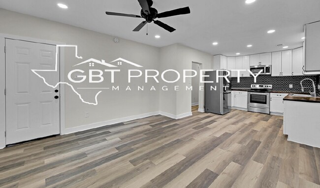 Building Photo - Spacious 4 Bed, 2 Bath Home for Rent – Reuter Ave, Waco, TX