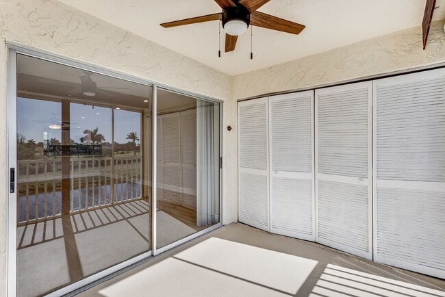 Building Photo - ** COUNTRY CLUB MANOR ** 2 BED / 2 BATH - CONDO - 55+ COMMUNITY - REMODELED - ANNUAL RENTAL