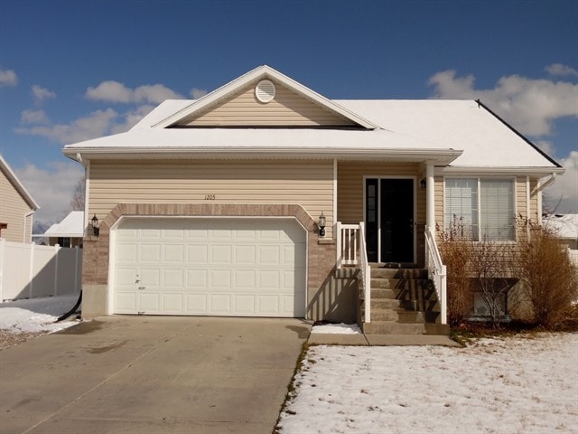 Building Photo - 1205 Princes Cir