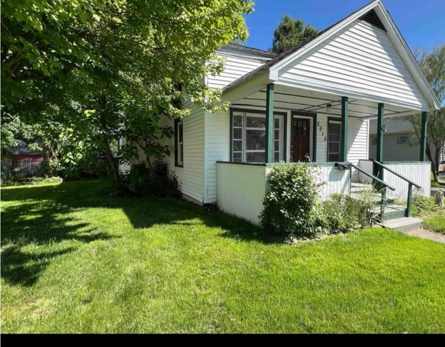 Primary Photo - 2918 Jackson St