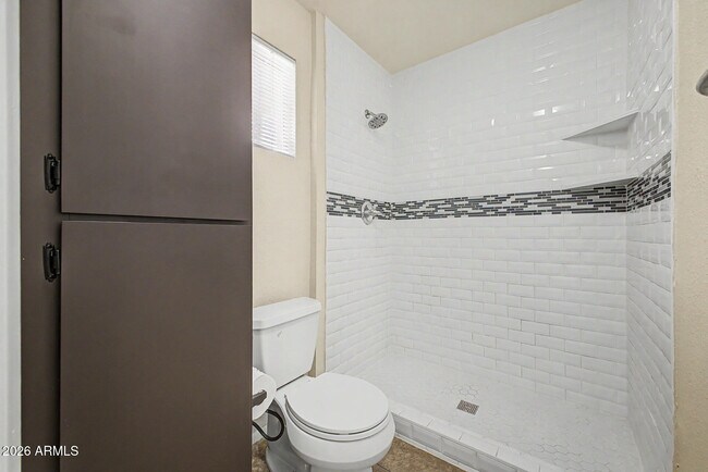 Building Photo - 4828 W Palo Verde Ave