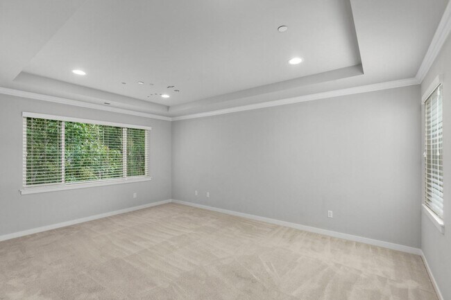 Building Photo - 6 Bedroom Home in Brookside at the Woodlands