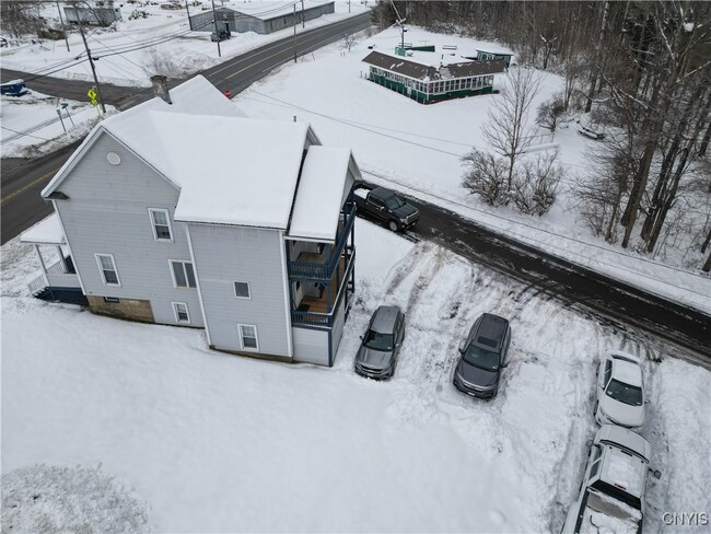 Building Photo - 102-104-104 N Helmer Ave