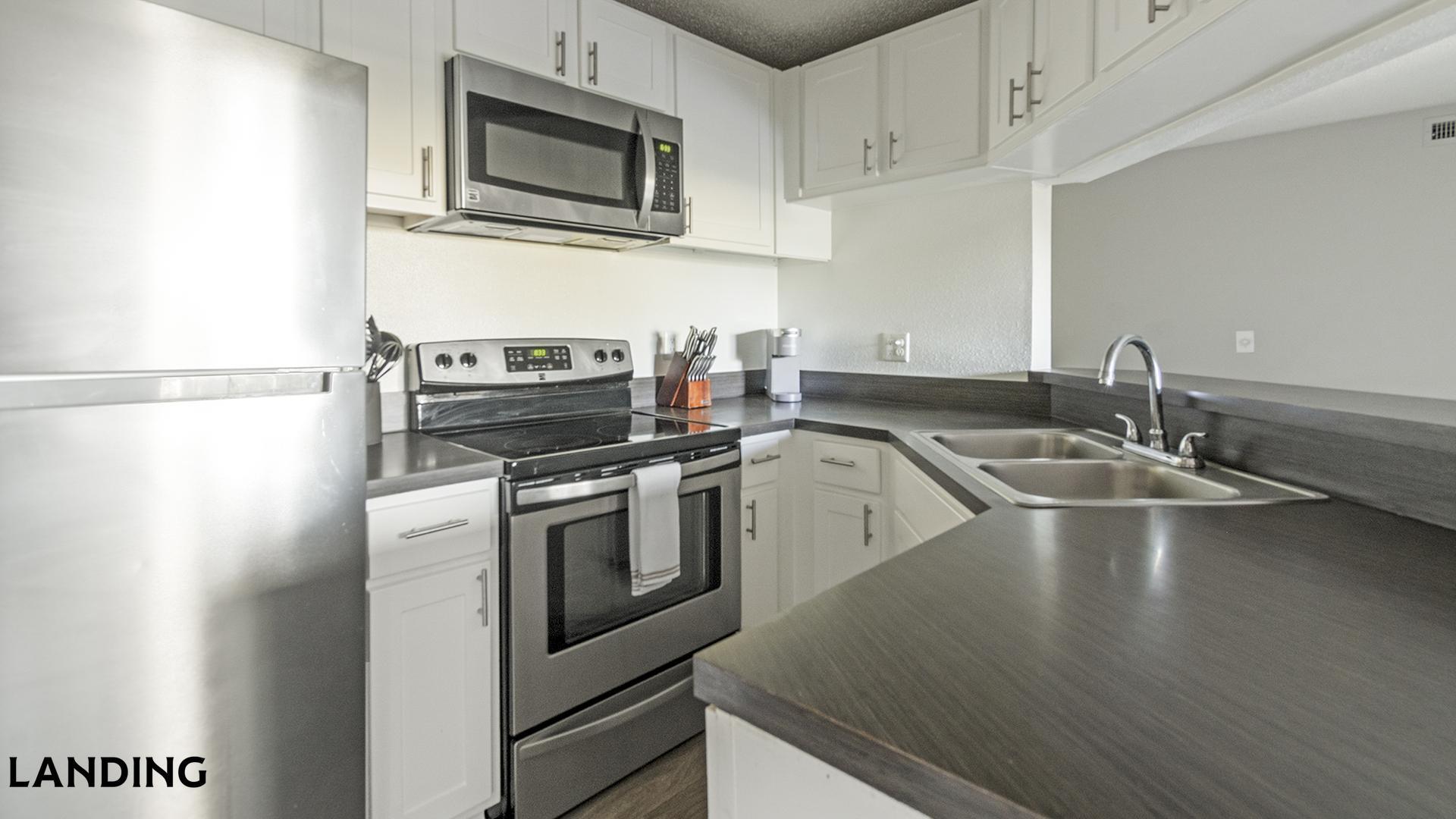 Building Photo - 10263 Whispering Forest Dr