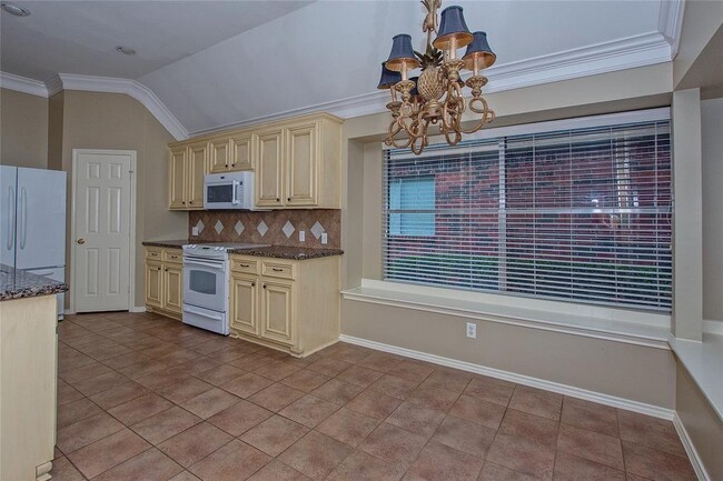 Building Photo - 7718 Trophy Pl Dr