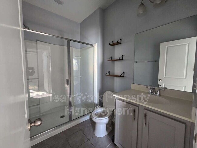 Building Photo - 454 Zenith Blvd