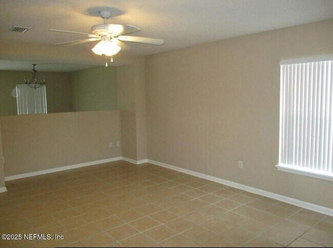 Building Photo - 86339 Cartesian Pointe Dr