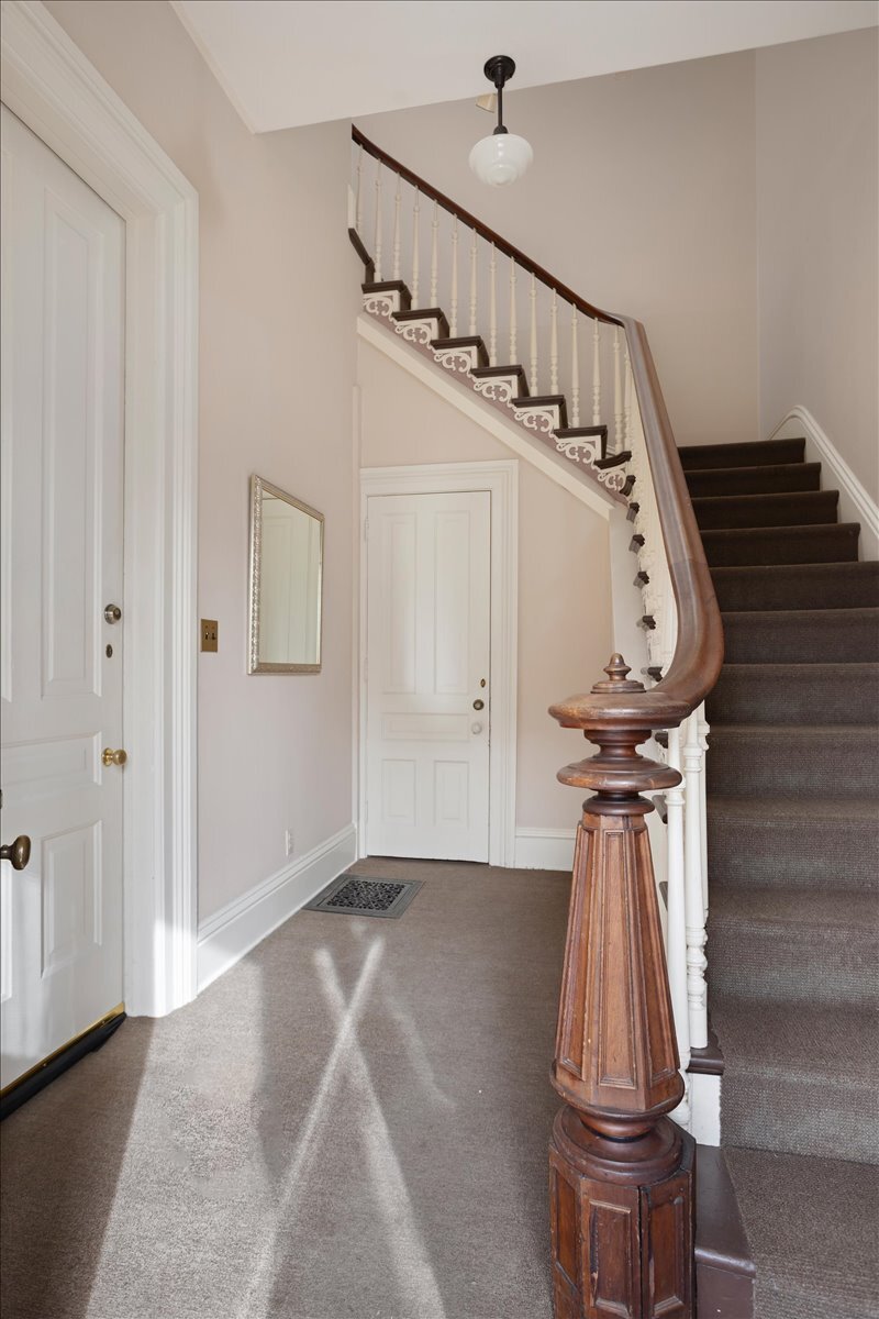 Building Photo - 246 Prospect Ave NE