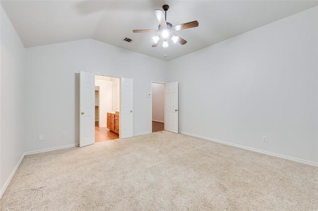 Building Photo - 2760 Beacon Hill Dr