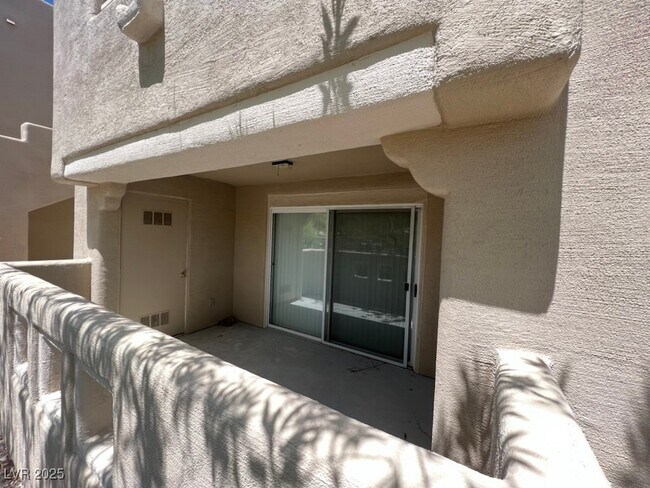 Building Photo - 1901 Rio Canyon Ct