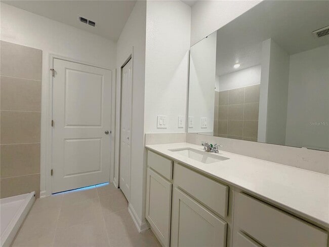 Building Photo - 2182 Marksman Rd