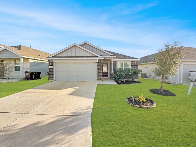 Building Photo - 9714 Marbach Hl