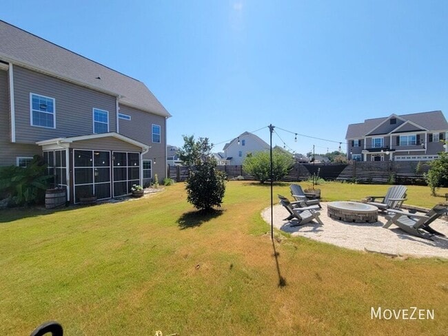 Building Photo - 1136 Valley Dale Dr