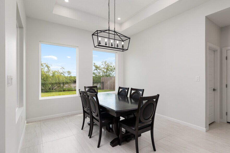 Building Photo - 8810 Wentz Lk