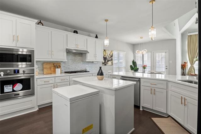 Building Photo - 1708 Ordonez Dr