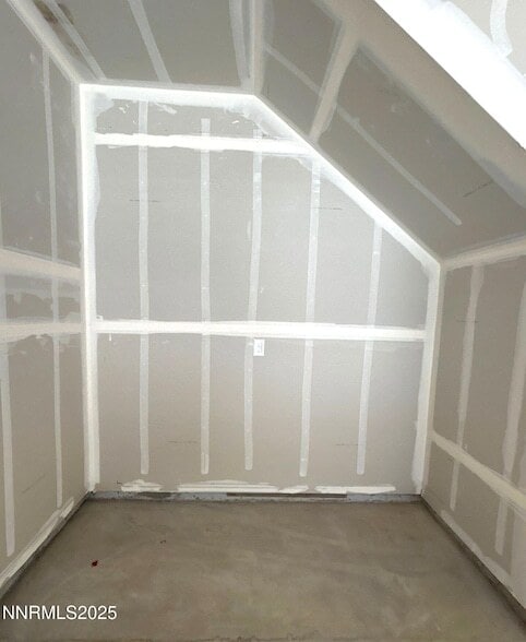 Building Photo - 1998 Silicone Dr
