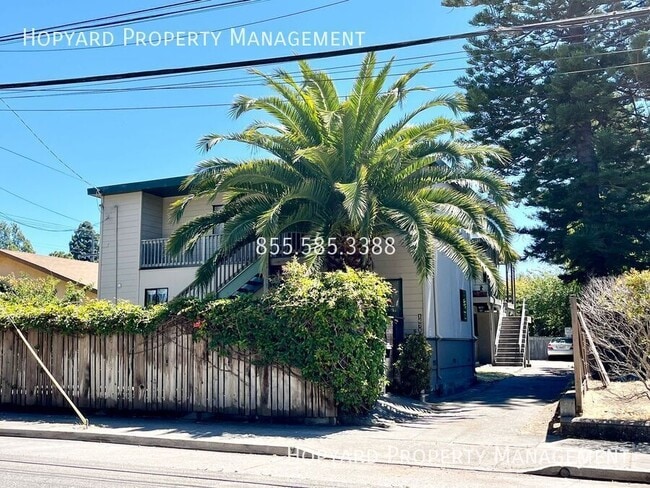 Primary Photo - 1676 Dwight Way