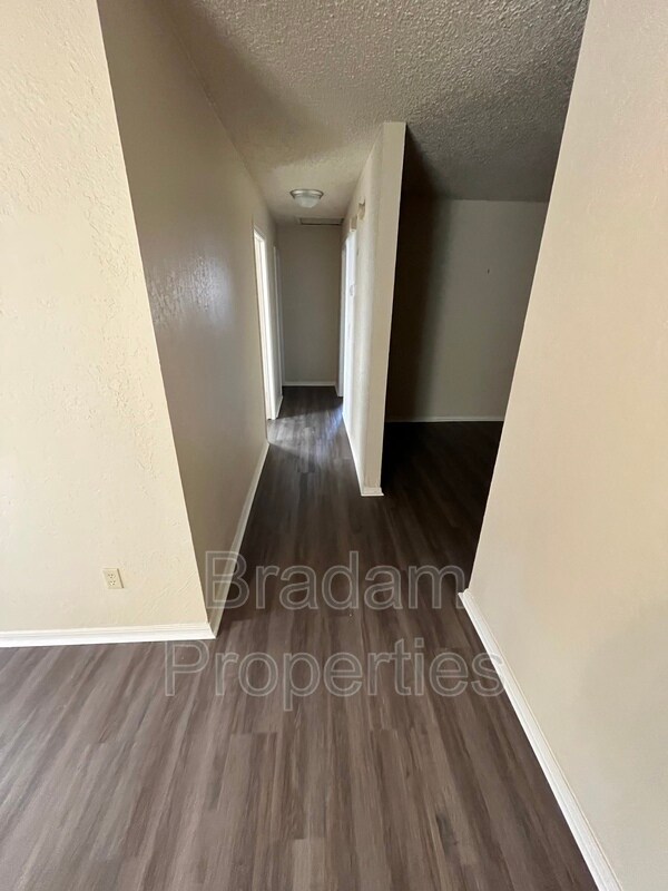 Building Photo - 5979 E 25th Pl