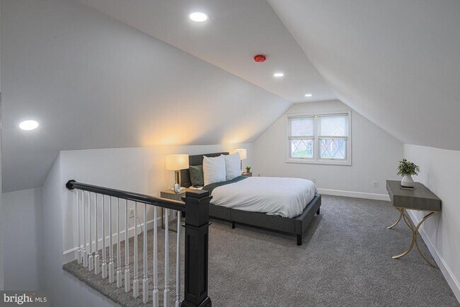 Building Photo - 5809 Eurith Ave