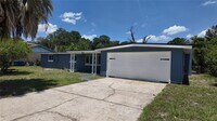 Building Photo - 5517 Maxine Dr