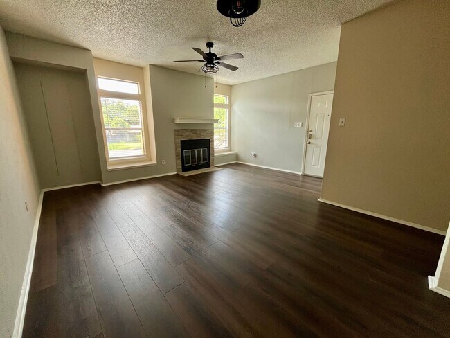 Building Photo - 5309-A Indio