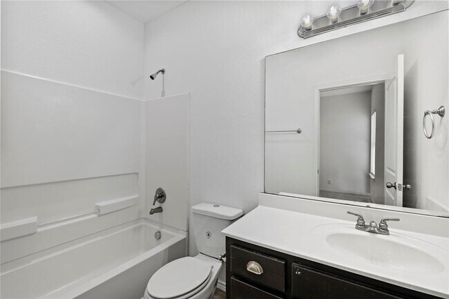 Building Photo - 13002 Idledale Dr