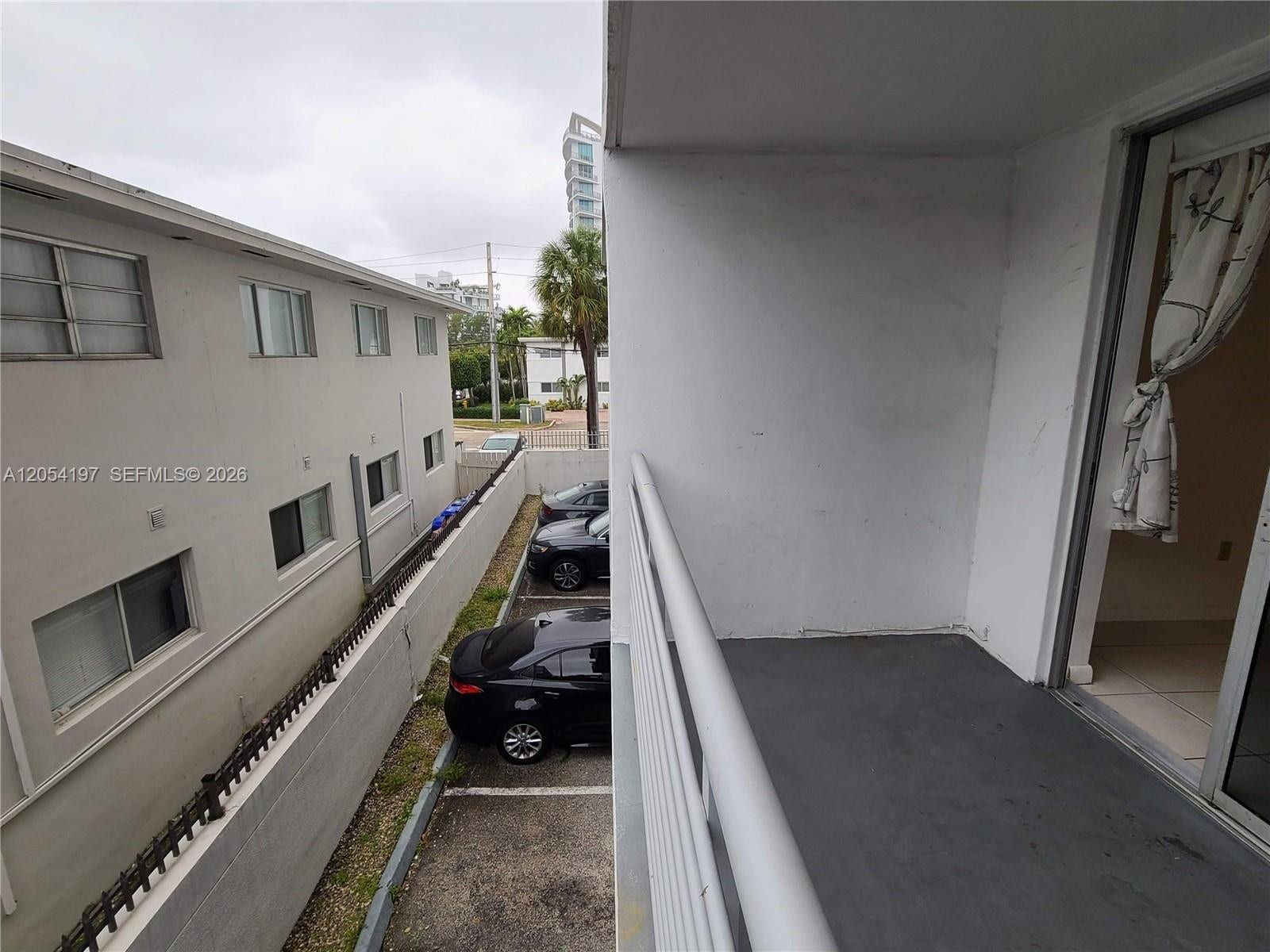 Building Photo - 1605 Bay Rd