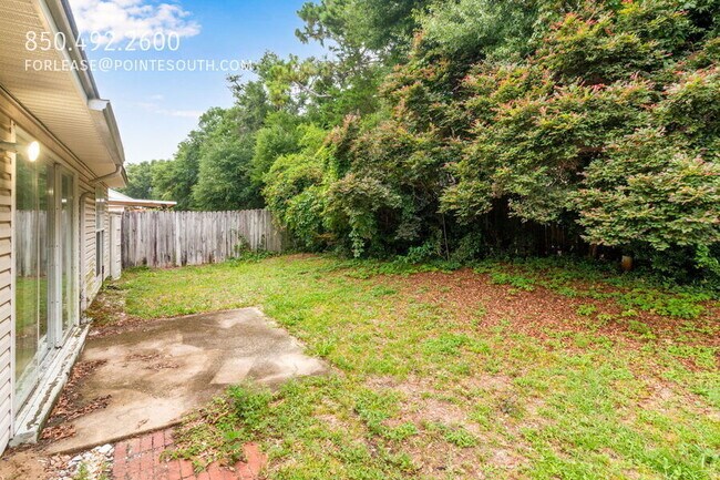 Building Photo - 917 Claeven Cir