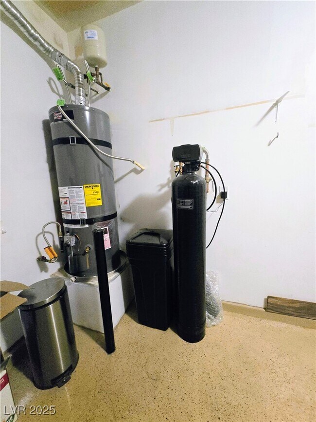 Building Photo - 10855 Casco Bay St