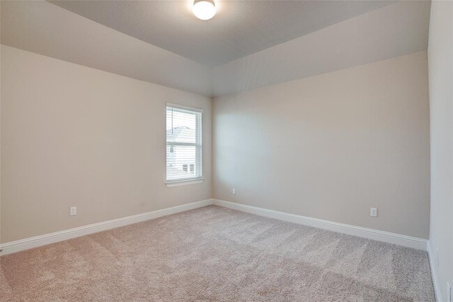 Building Photo - 135 Living Reef Dr