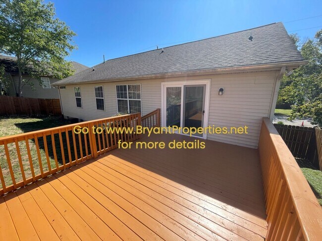 Building Photo - 608 Granwood Blvd