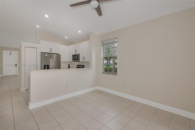 Building Photo - 18823 SW 28th St