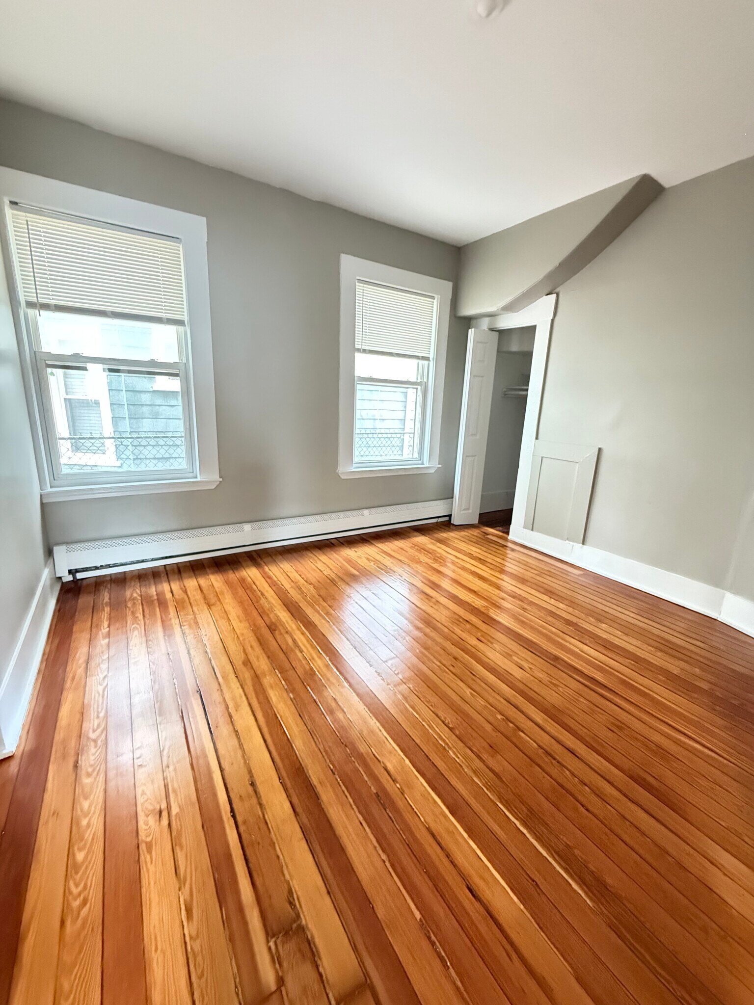 Building Photo - 6 Bowdoin Park