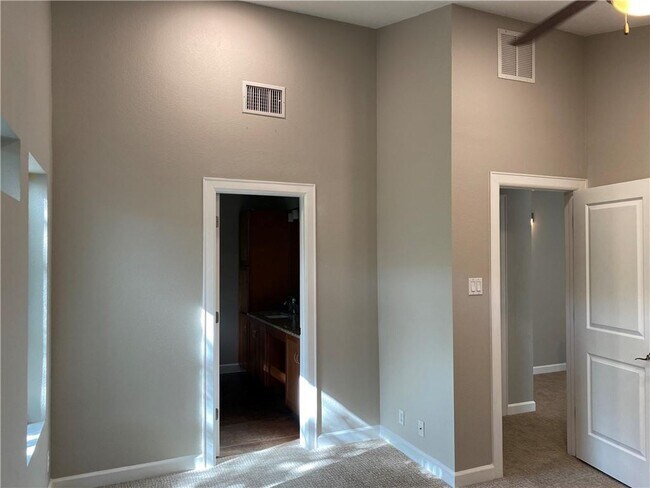 Building Photo - 1514 Betty Jo Dr