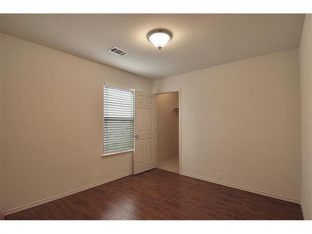 Building Photo - 276 Salmon Lake Dr