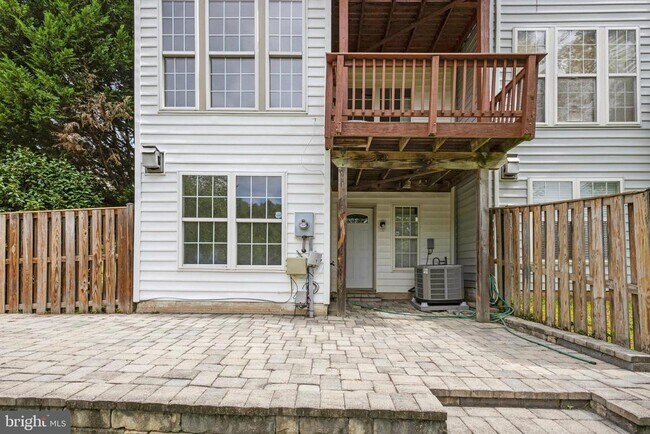 Building Photo - 5270 Kestrel Crossing Dr