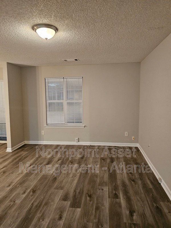 Building Photo - 1435 Maple Valley Ct