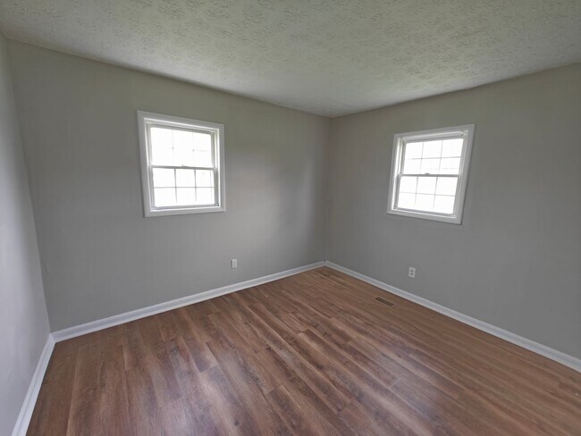 Building Photo - 1442 Coachlite Dr