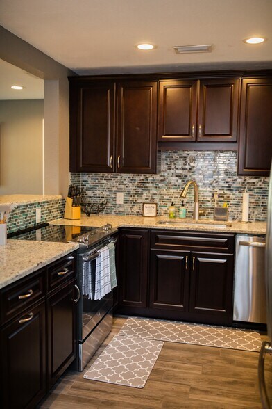 Building Photo - 3620 47th St N