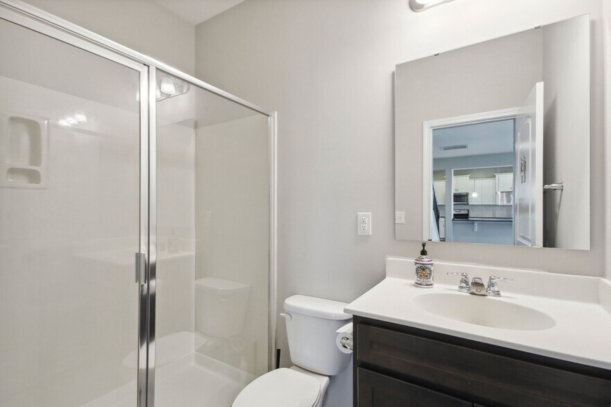 Building Photo - 2169 Grist Mill Dr SW